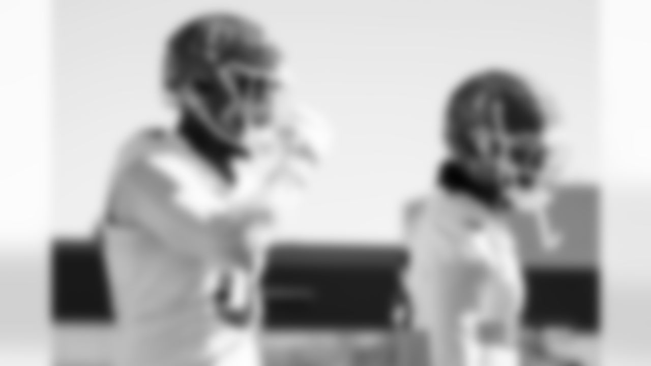 Jonathon Cooper and Nik Bonitto during practice at Broncos Park Powered by CommonSpirit in Englewood, Colorado on October 4, 2024. Photo by Ben Swanson / Denver Broncos