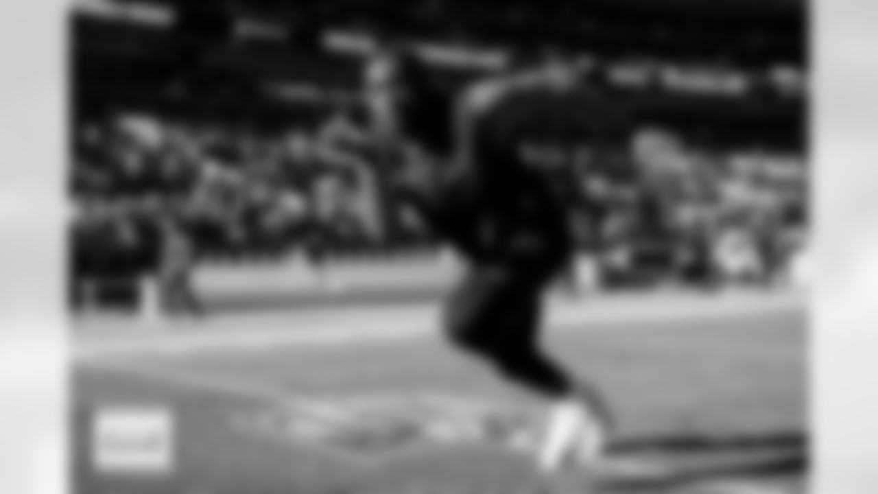 before the Broncos' Week 15 game against the Green Bay Packers at Empower Field at Mile High in Denver, Colorado on December 14, 2025. Photo by Gabriel Christus / Denver Broncos