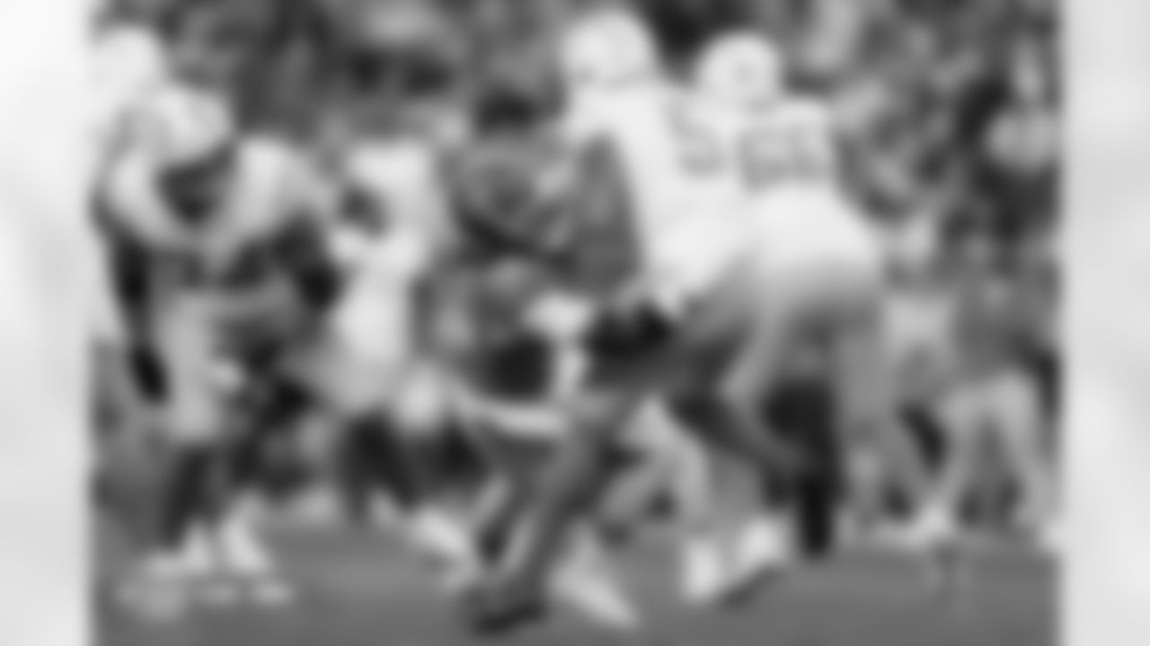 Nik Bonitto (15) during the Broncos' Week 18 game against the Los Angeles Chargers at Empower Field at Mile High in Denver, Colorado on January 4, 2026. Photo by Ben Swanson / Denver Broncos