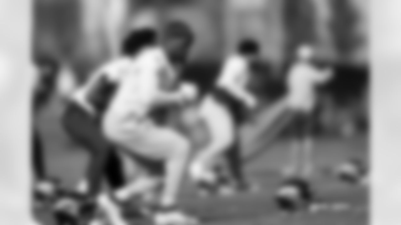 Trent Sherfield Sr. during practice at Broncos Park Powered by CommonSpirit in Englewood, Colorado on October 30, 2025. Photo by Gabriel Christus / Denver Broncos