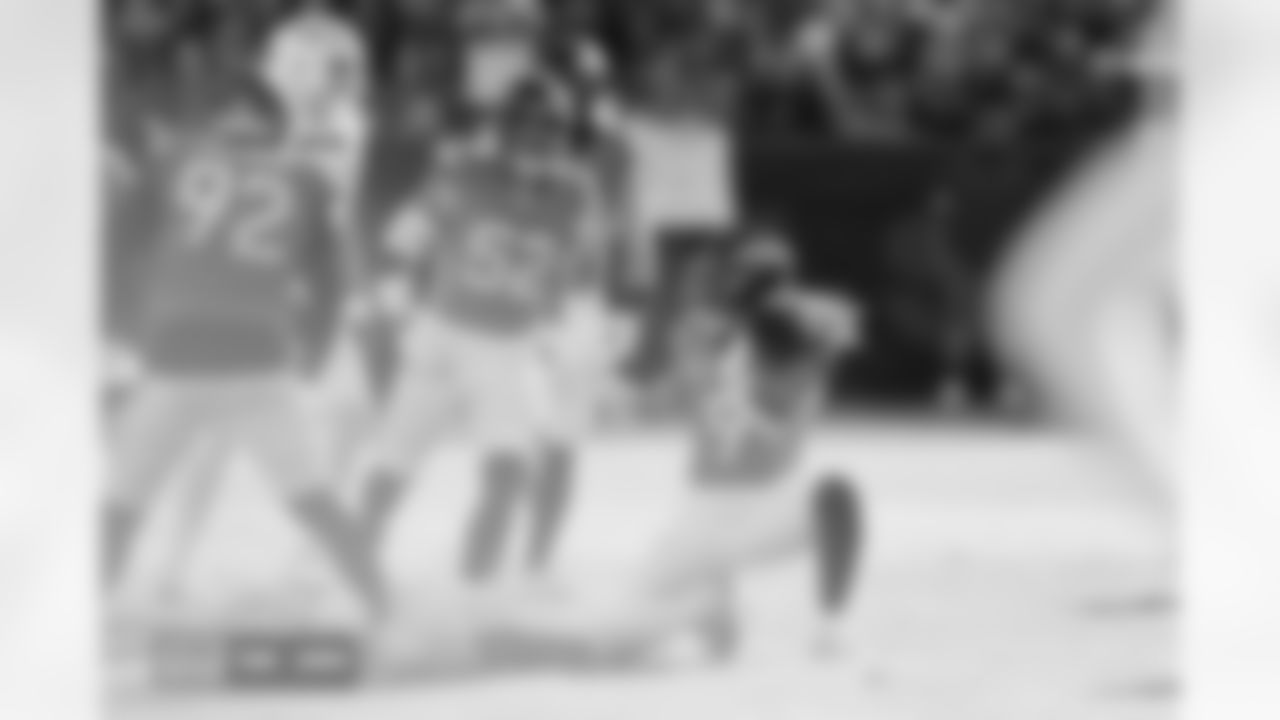 Talanoa Hufanga (9) during the Broncos' Week 15 game against the Green Bay Packers at Empower Field at Mile High in Denver, Colorado on December 14, 2025. Photo by Ben Swanson / Denver Broncos