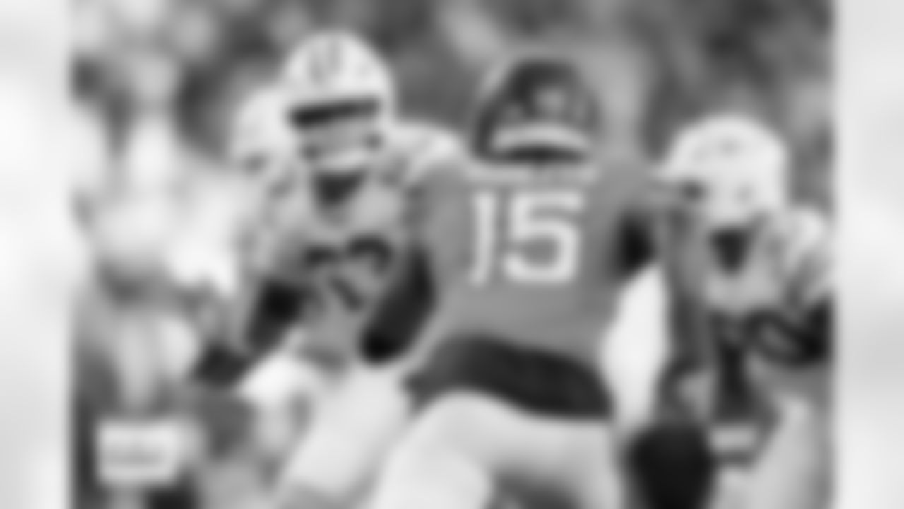 during the Broncos' Week 15 game against the Green Bay Packers at Empower Field at Mile High in Denver, Colorado on December 14, 2025. Photo by Gabriel Christus / Denver Broncos