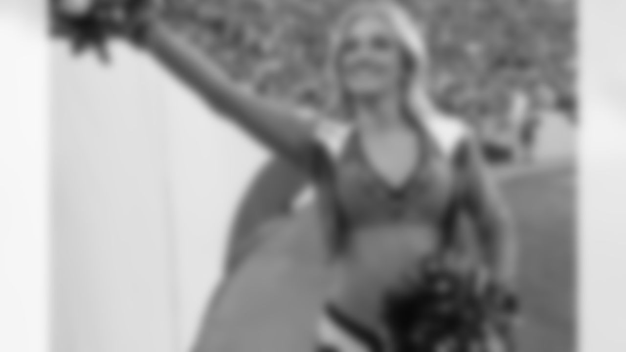 Denver Broncos Cheerleaders during the Broncos' Week 15 game against the Green Bay Packers at Empower Field at Mile High in Denver, Colorado on December 14, 2025. Photo by Paul Cloud / Denver Broncos