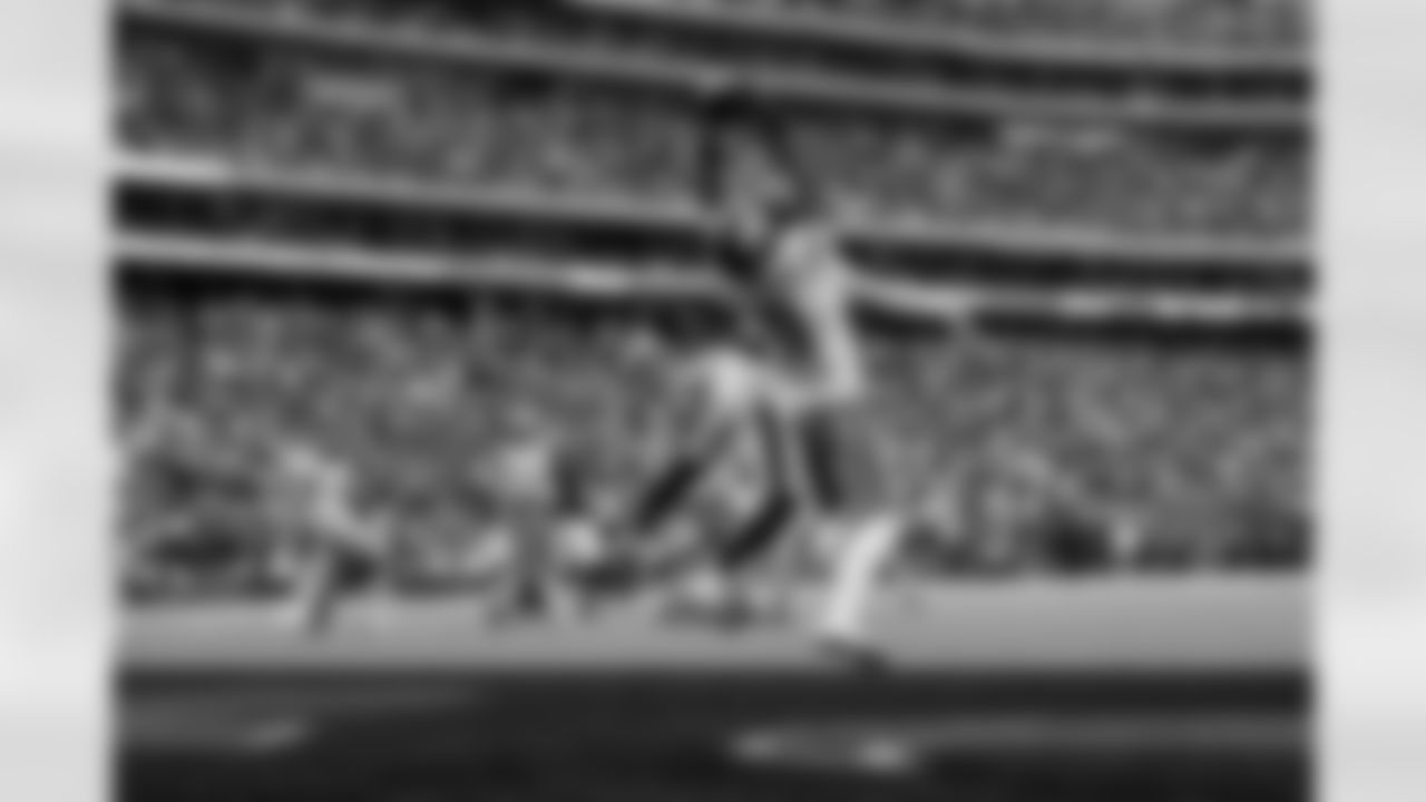 Denver Broncos wide receiver Troy Franklin (11) catches a pass for a two-point conversion during the Broncos' Week 9 game against the Houston Texans at NRG Stadium in Houston, Texas on November 2, 2025. Photo by Gabriel Christus / Denver Broncos
