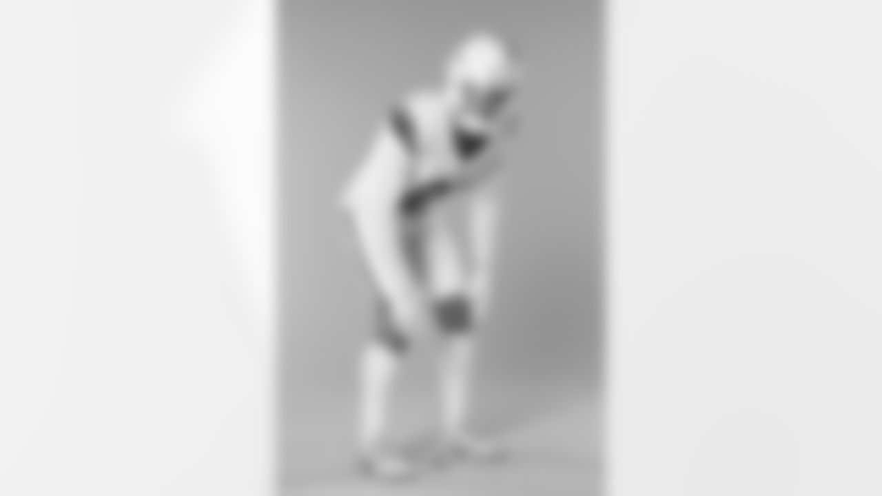 Riley Moss poses for a portrait on June 9, 2025 in Englewood, Colorado. Photo by Ben Swanson / Denver Broncos