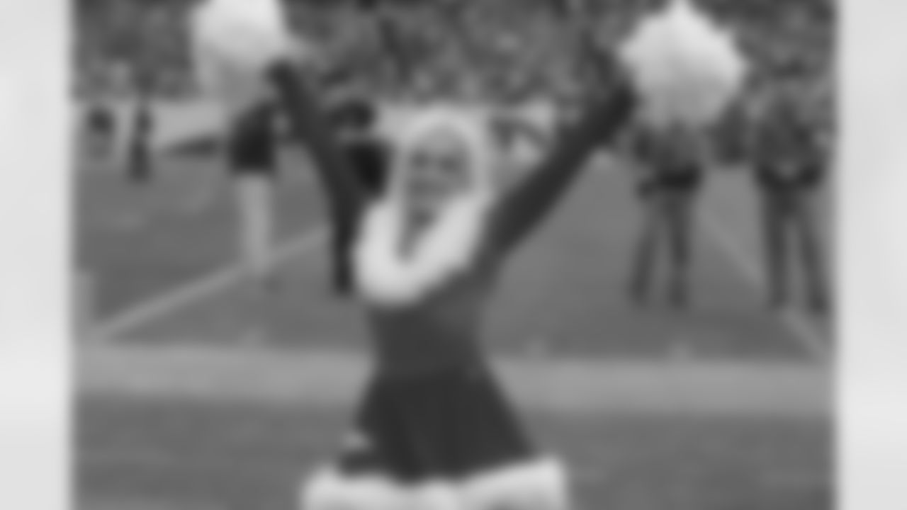 Denver Broncos Cheerleaders during the Broncos' Week 16 game against the Jacksonville Jaguars at Empower Field at Mile High in Denver, Colorado on December 21, 2025. Photo by Paul Cloud / Denver Broncos