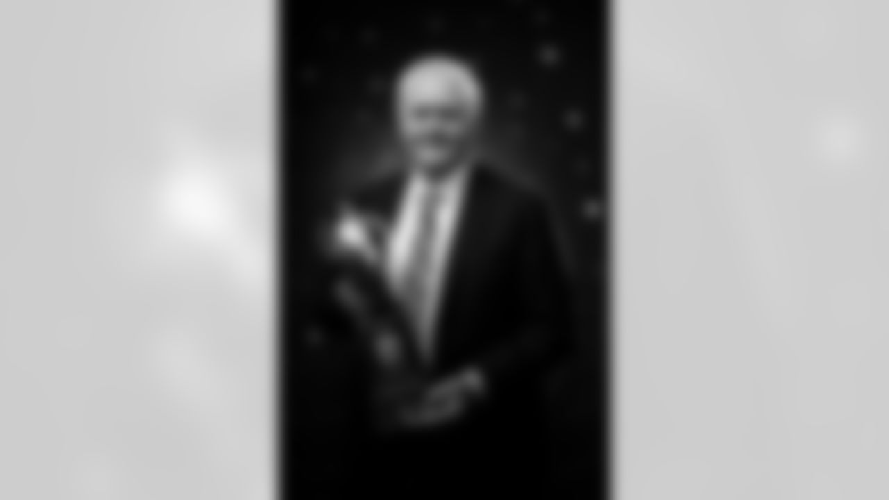 Wade Phillips poses for a portrait at the 2025 Alumni Weekend Reception on October 18, 2025. Photo by Ben Swanson / Denver Broncos