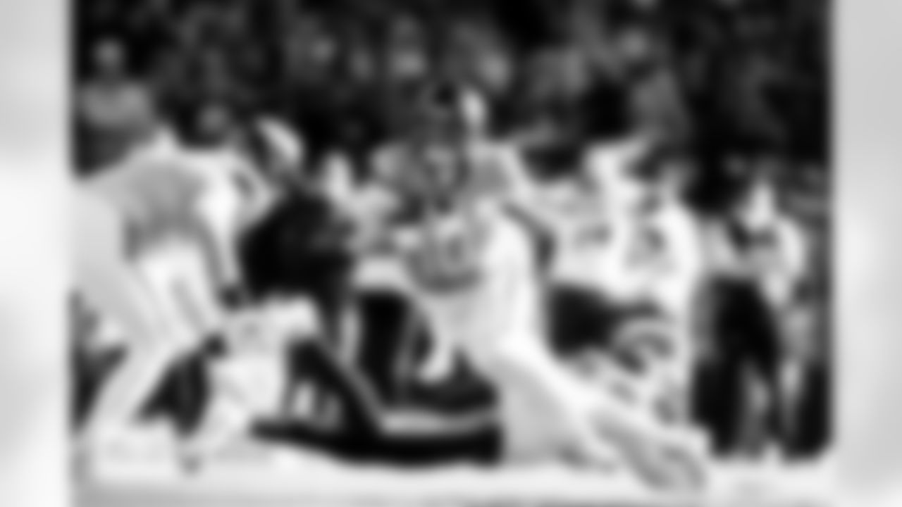 Denver Broncos quarterback Bo Nix (10) runs with the ball during the Broncos' Divisional Round playoff game against the Buffalo Bills at Empower Field at Mile High in Denver, Colorado on January 17, 2026. Photo by Gabriel Christus / Denver Broncos