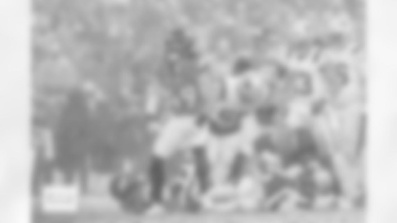 Denver Broncos linebacker Alex Singleton (49) reacts after a play during the AFC Championship Game between the Denver Broncos and New England Patriots at Empower Field at Mile High in Denver, Colorado on January 25, 2026. Photo by Gabriel Christus / Denver Broncos