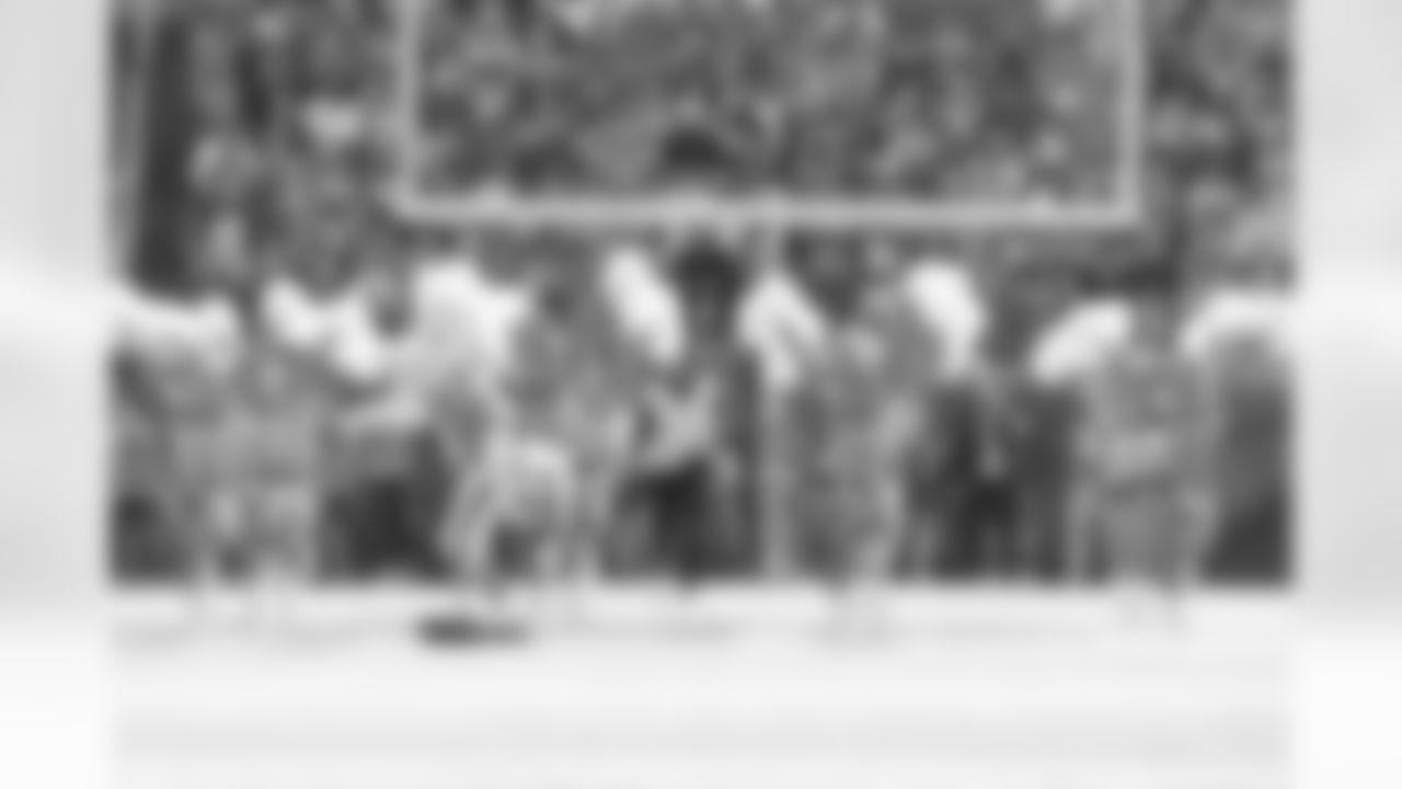 before the Broncos' Week 18 game against the Los Angeles Chargers at Empower Field at Mile High in Denver, Colorado on January 4, 2026. Photo by Adam Bratten / Denver Broncos