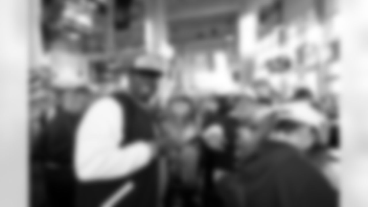 Fans during a fan rally on Saturday, November 29, 2025 at Solace Outpost in Washington DC, District of Columbia.
Photo by Gabriel Christus / Denver Broncos