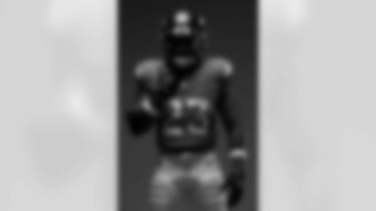 Audric Estime poses for a portrait on June 9, 2025 in Englewood, Colorado. Photo by Ben Swanson / Denver Broncos