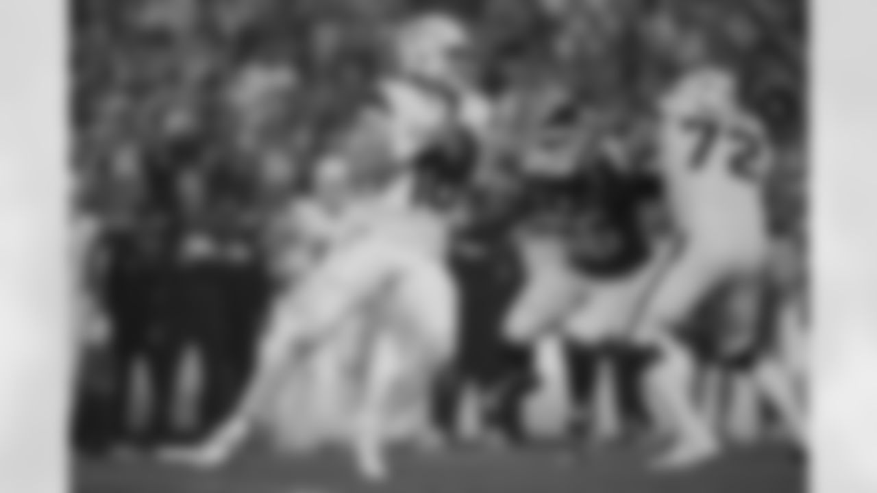 Bo Nix (10) during the Broncos' Week 17 game against the Kansas City Chiefs at GEHA Field at Arrowhead Stadium in Kansas City, Missouri on December 25, 2025. Photo by Gabriel Christus / Denver Broncos