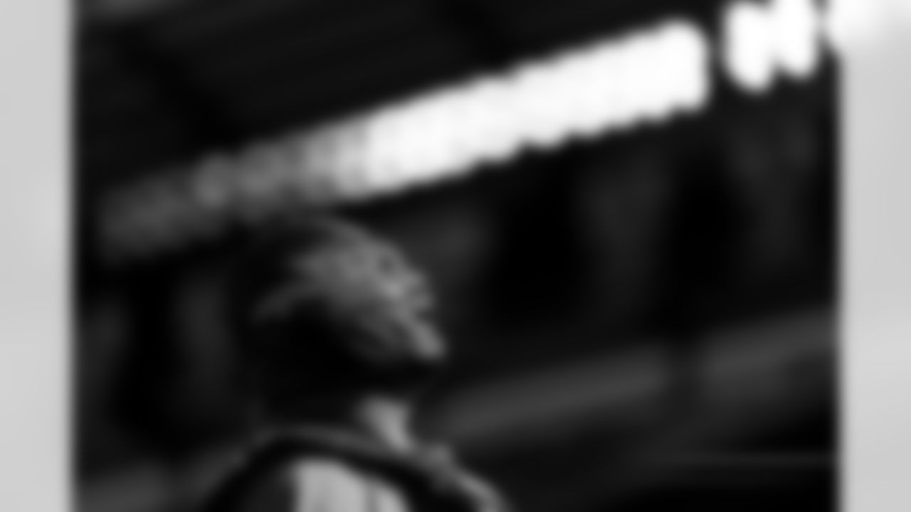 Fans before the Broncos' Week 5 game against the Philadelphia Eagles at Lincoln Financial Field in Philadelphia, Pennsylvania on October 5, 2025. Photo by Gabriel Christus / Denver Broncos