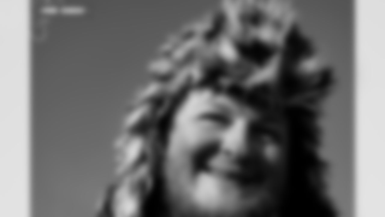 Fans during team arrivals before the AFC Championship Game between the Denver Broncos and New England Patriots at Empower Field at Mile High in Denver, Colorado on January 25, 2026. Photo by Ben Swanson / Denver Broncos