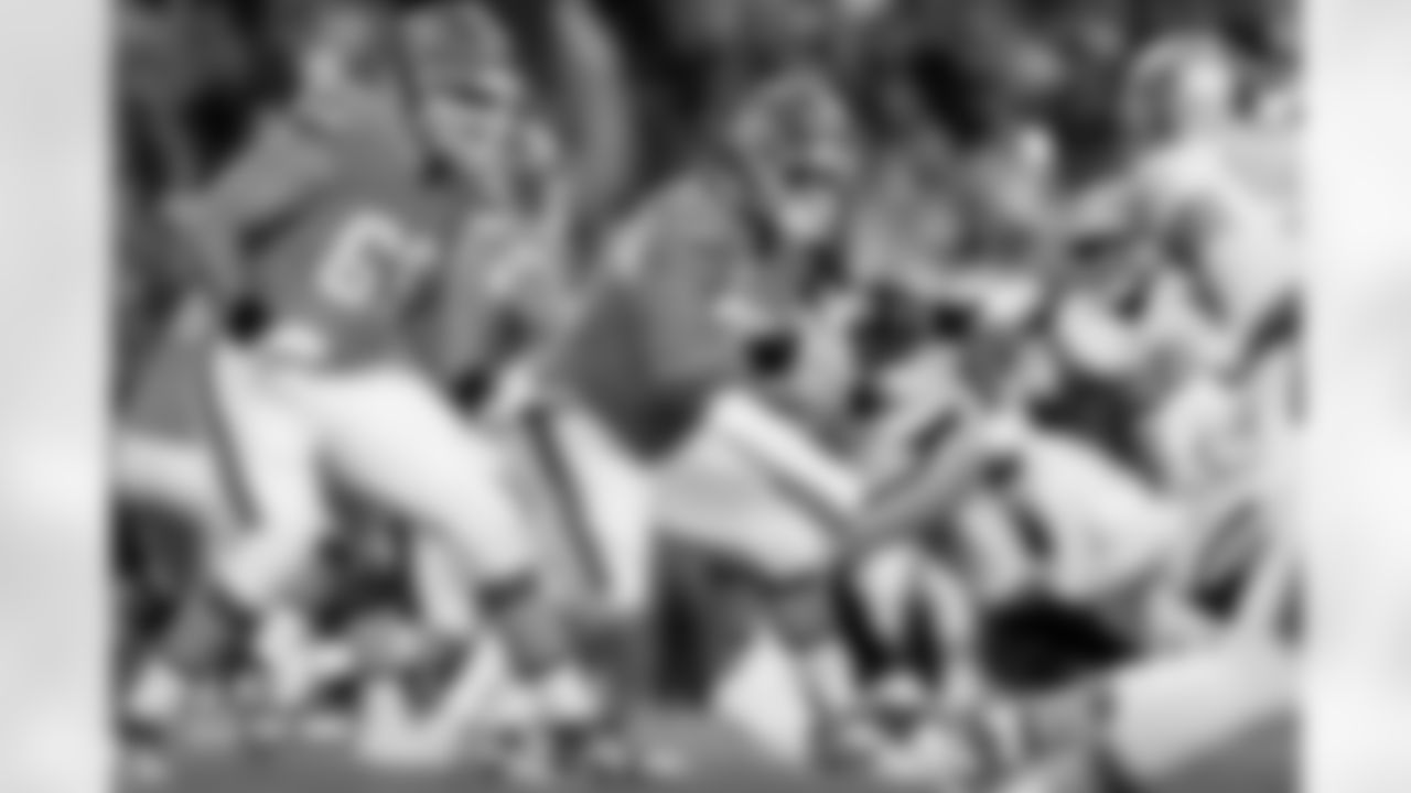 Quinn Meinerz (77) during the Broncos' Week 10 game against the Las Vegas Raiders at Empower Field at Mile High in Denver, Colorado on November 6, 2025. Photo by Ben Swanson / Denver Broncos