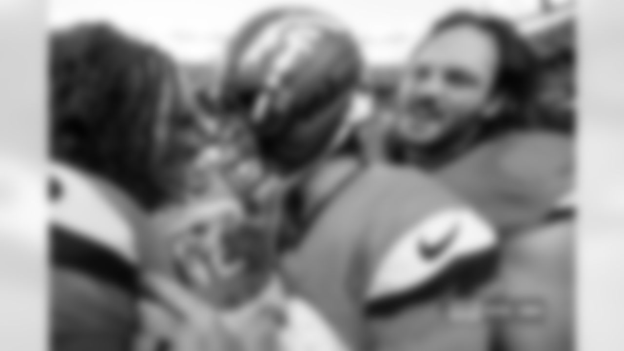 P.J. Locke, Wil Lutz and Alex Singleton during the Broncos' Week 7 game against the New York Giants at Empower Field at Mile High in Denver, Colorado on October 19, 2025. Photo by Gabriel Christus / Denver Broncos