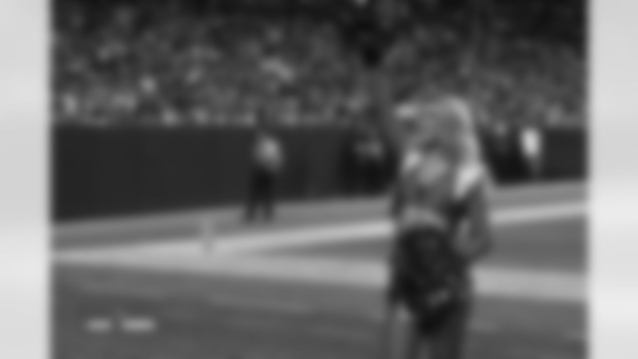 Denver Broncos Cheerleaders during the Broncos' preseason Week 2 game against the Arizona Cardinals at Empower Field at Mile High in Denver, Colorado on August 16, 2025. Photo by Paul Cloud / Denver Broncos