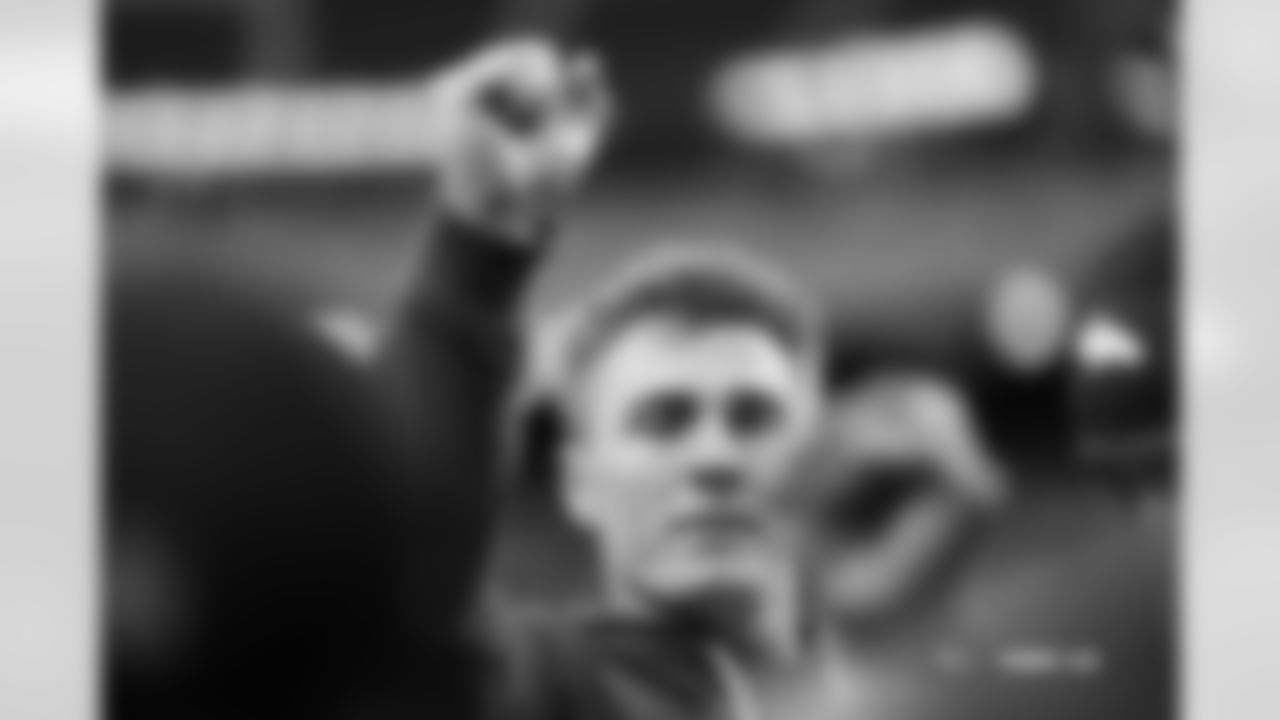 Bo Nix (10) before the Broncos' Week 14 game against the Las Vegas Raiders at Allegiant Stadium in Las Vegas, Nevada on December 7, 2025. Photo by Ben Swanson / Denver Broncos