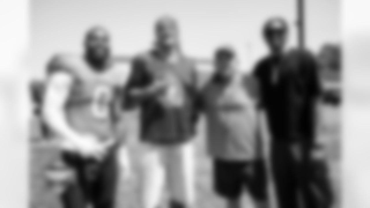 Jonathon Cooper, Aaron Gordon, Sean Payton and Peyton Watson pose for a photo during a training camp practice at Broncos Park Powered by CommonSpirit on August 13, 2025 in Englewood, Colorado. Photo by Ben Swanson / Denver Broncos