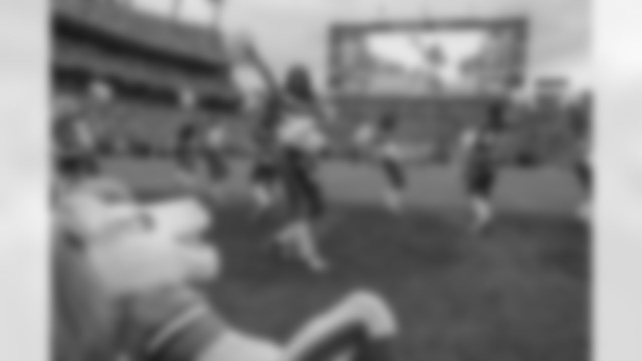 Denver Broncos Cheerleaders during the Broncos' Week 8 game against the Dallas Cowboys at Empower Field at Mile High in Denver, Colorado on October 26, 2025. Photo by Paul Cloud / Denver Broncos