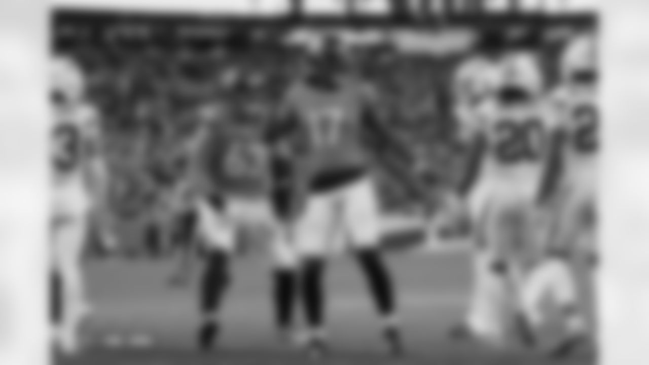 Lil'Jordan Humphrey (17) during the Broncos' Week 15 game against the Green Bay Packers at Empower Field at Mile High in Denver, Colorado on December 14, 2025. Photo by Ben Swanson / Denver Broncos