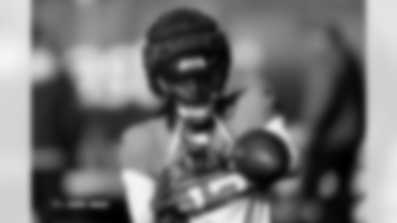 Lil'Jordan Humphrey during practice at Broncos Park Powered by CommonSpirit in Englewood, Colorado on November 27, 2025. Photo by Ben Swanson / Denver Broncos