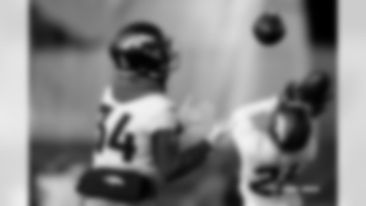 JL Skinner during practice at Broncos Park Powered by CommonSpirit in Englewood, Colorado on November 26, 2025. Photo by Ben Swanson / Denver Broncos