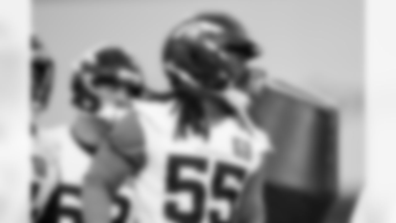 Jordan Turner during practice at Broncos Park Powered by CommonSpirit in Englewood, Colorado on January 9, 2026. Photo by Ben Swanson / Denver Broncos