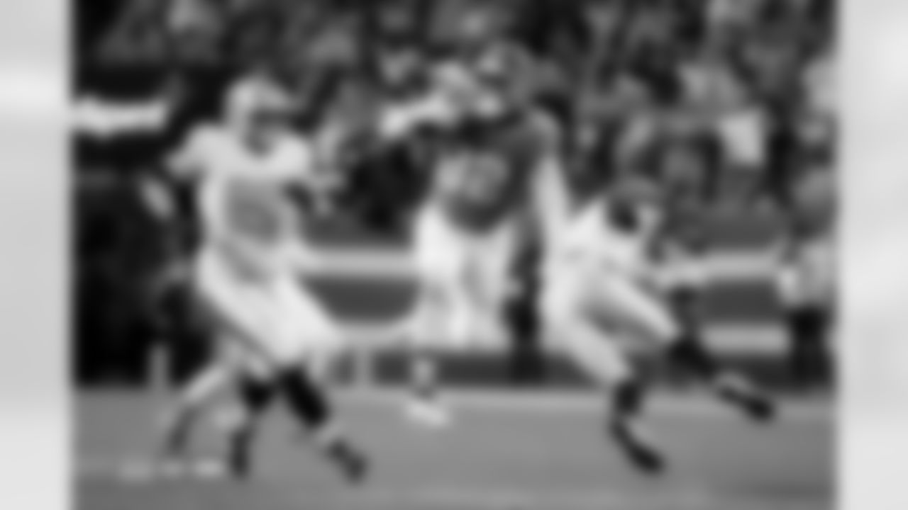 Dondrea Tillman returns an interceptionbefore the Broncos' Week 10 game against the Las Vegas Raiders at Empower Field at Mile High in Denver, Colorado on November 6, 2025. Photo by Gavin Liddell / Denver Broncos