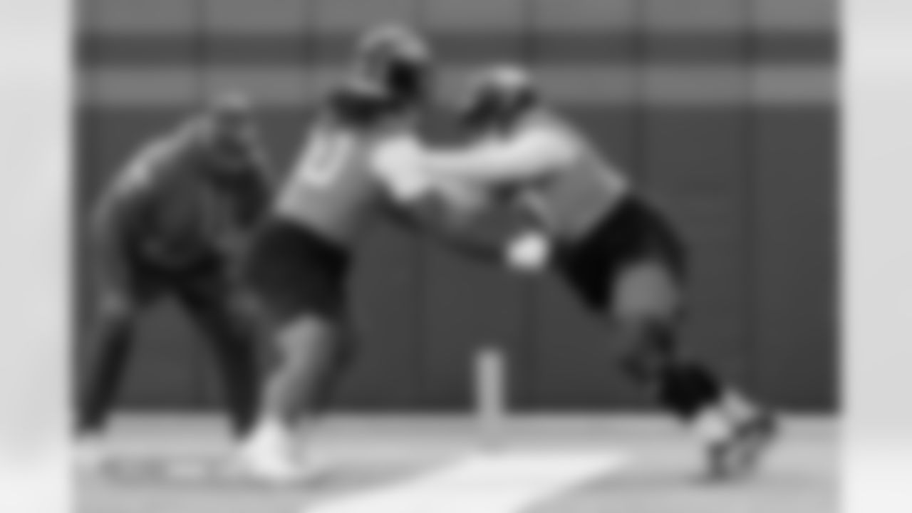 Jordan Miller and Malcolm Roach during practice on Wednesday, December 3, 2025 at Broncos Park Powered by CommonSpirit in Englewood, Colorado.
Photo by Gabriel Christus / Denver Broncos