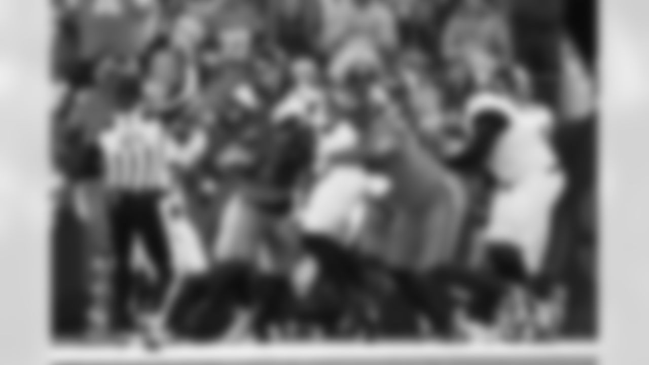 P.J. Locke and Eyioma Uwazurike during the Broncos' Week 16 game against the Jacksonville Jaguars at Empower Field at Mile High in Denver, Colorado on December 21, 2025. Photo by Gabriel Christus / Denver Broncos