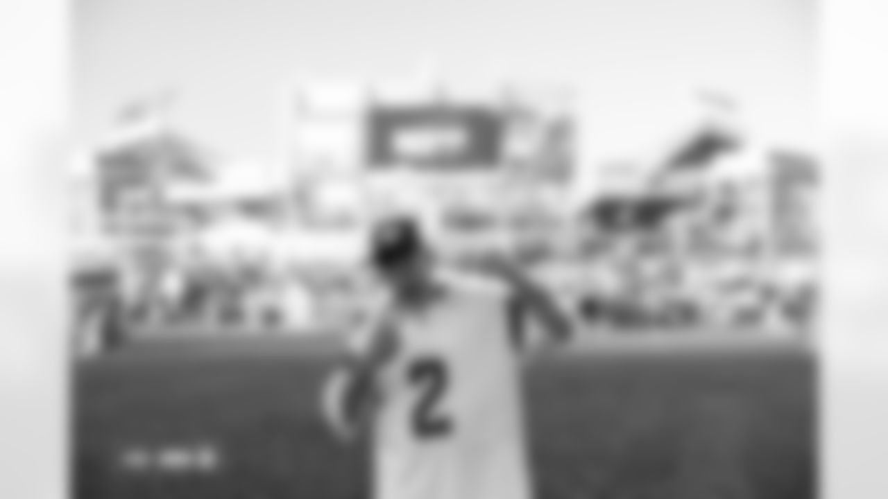 Fans before the Broncos' Week 10 game against the Las Vegas Raiders at Empower Field at Mile High in Denver, Colorado on November 6, 2025. Photo by Gabriel Christus / Denver Broncos