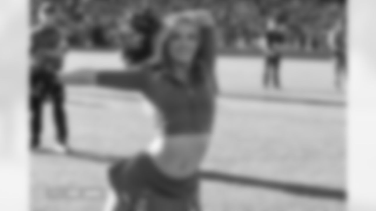 Denver Broncos Cheerleaders during the Broncos' Week 11 game against the Kansas City Chiefs at Empower Field at Mile High in Denver, Colorado on November 16, 2025. Photo by Paul Cloud / Denver Broncos