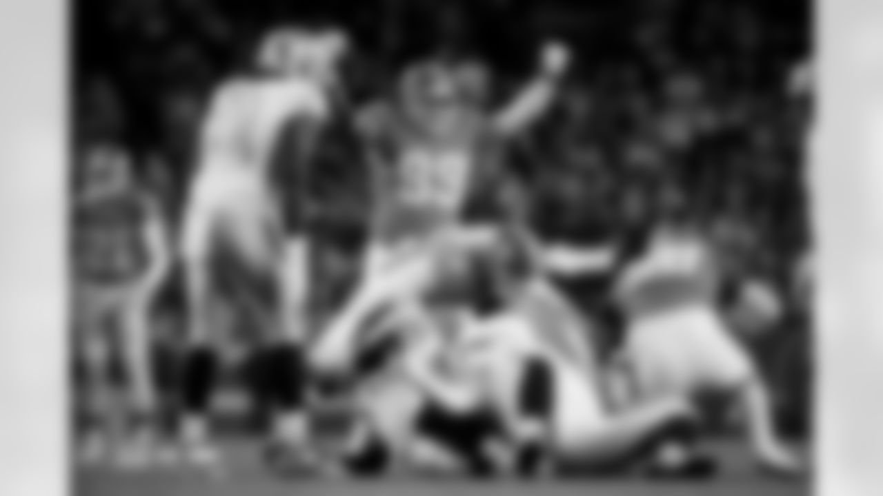 Zach Allen (99) during the Broncos' Week 10 game against the Las Vegas Raiders at Empower Field at Mile High in Denver, Colorado on November 6, 2025. Photo by Gavin Liddell / Denver Broncos