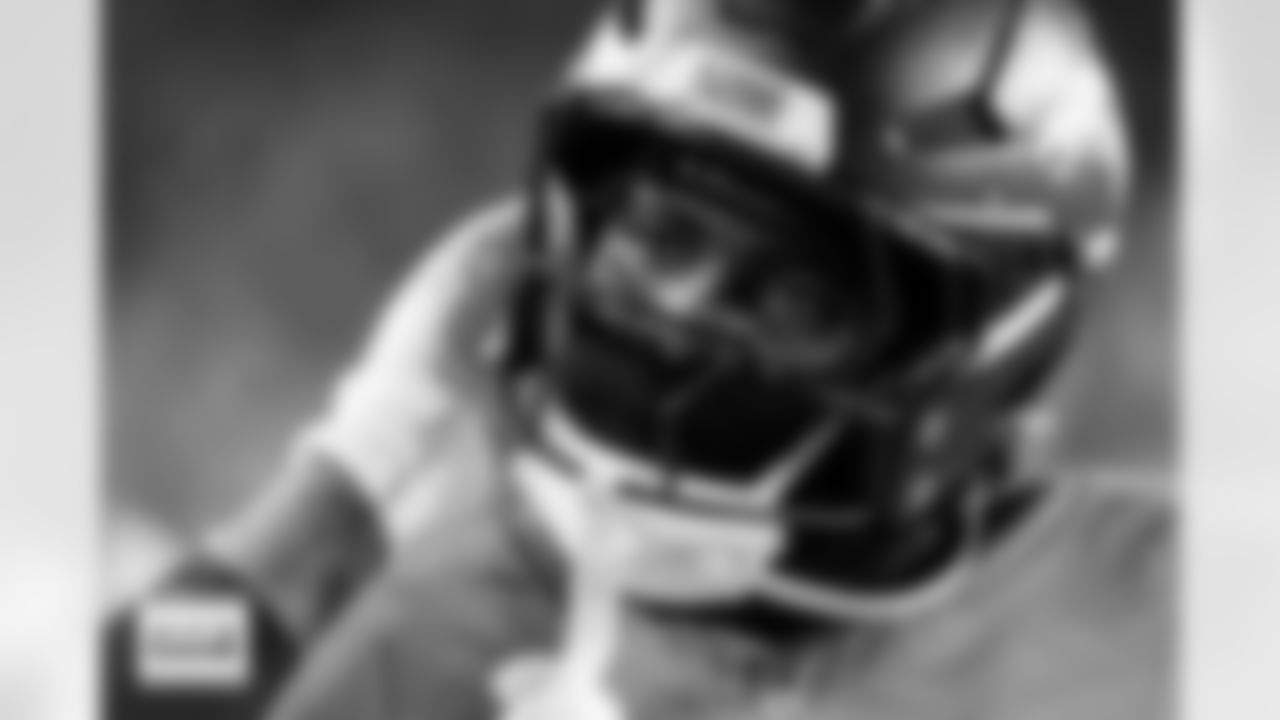 before the Broncos' Week 13 game against the Washington Commanders at Northwest Stadium in Landover, Maryland on November 30, 2025. Photo by Gabriel Christus / Denver Broncos