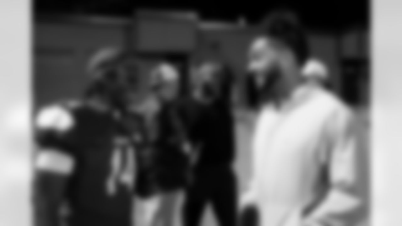 Talanoa Hufanga talks with a Cherry Creek high School player during a visit to watch Cherry Creek play Fountain Fort Carson on Friday, November 14, 2025 at Cherry Creek High School in Greenwood Village, Colorado.
Photo by Gabriel Christus / Denver Broncos