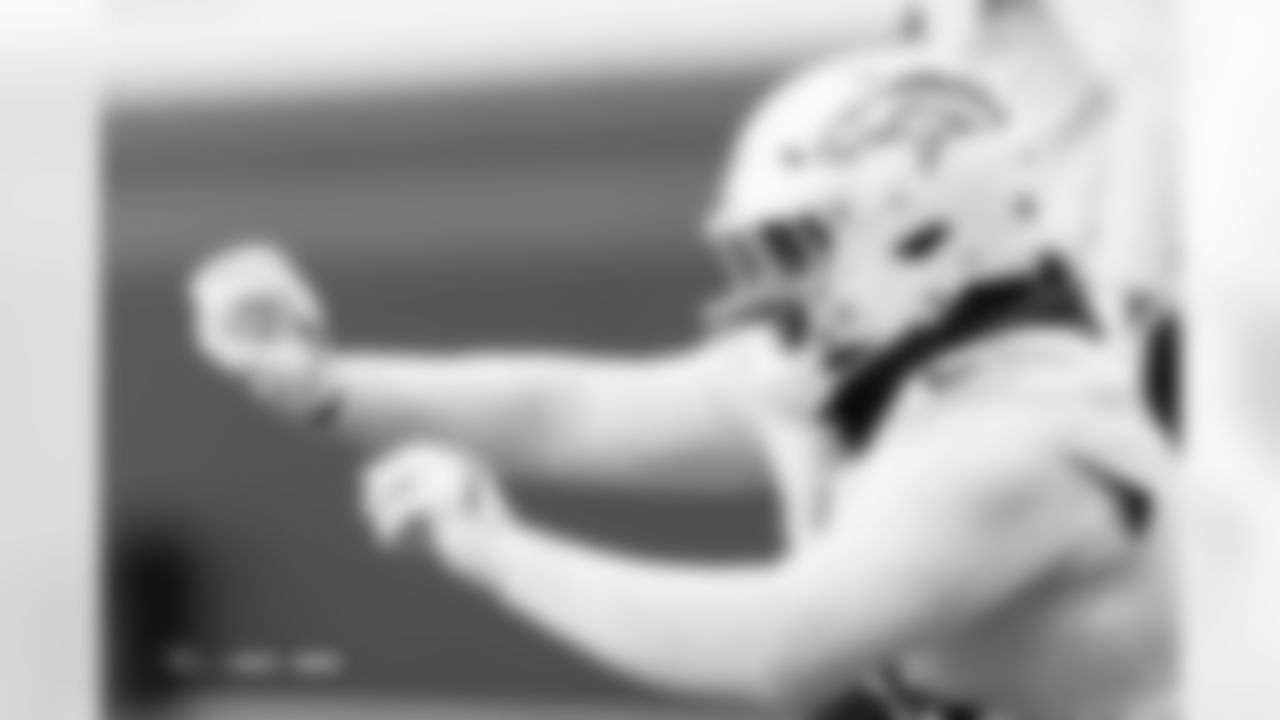 D.J. Jones during practice at Broncos Park Powered by CommonSpirit in Englewood, Colorado on December 17, 2025. Photo by Ben Swanson / Denver Broncos