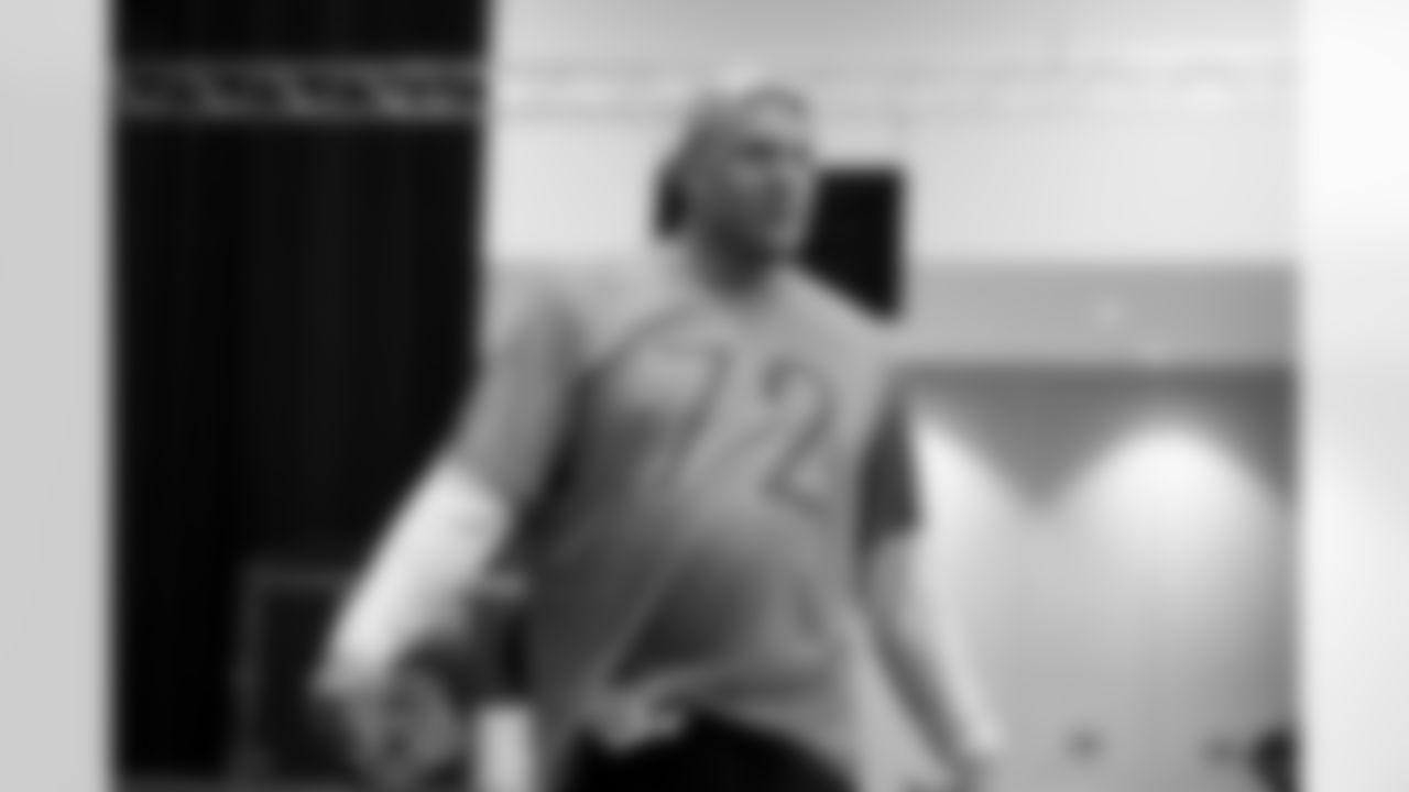 Denver Broncos offensive tackle Garett Bolles (72) reacts during the 2026 Pro Bowl Skills Challenge on Monday, February 2, 2026 in San Francisco. (Kara Durrette/NFL)