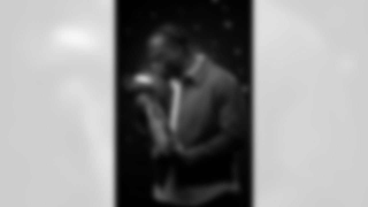 Brandon Marshall poses for a portrait at the 2025 Alumni Weekend Reception on October 18, 2025. Photo by Ben Swanson / Denver Broncos