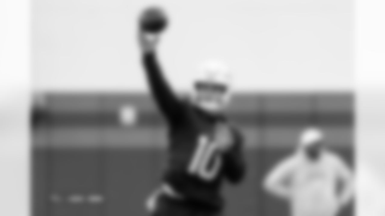 Bo Nix during practice at Broncos Park Powered by CommonSpirit in Englewood, Colorado on December 17, 2025. Photo by Ben Swanson / Denver Broncos