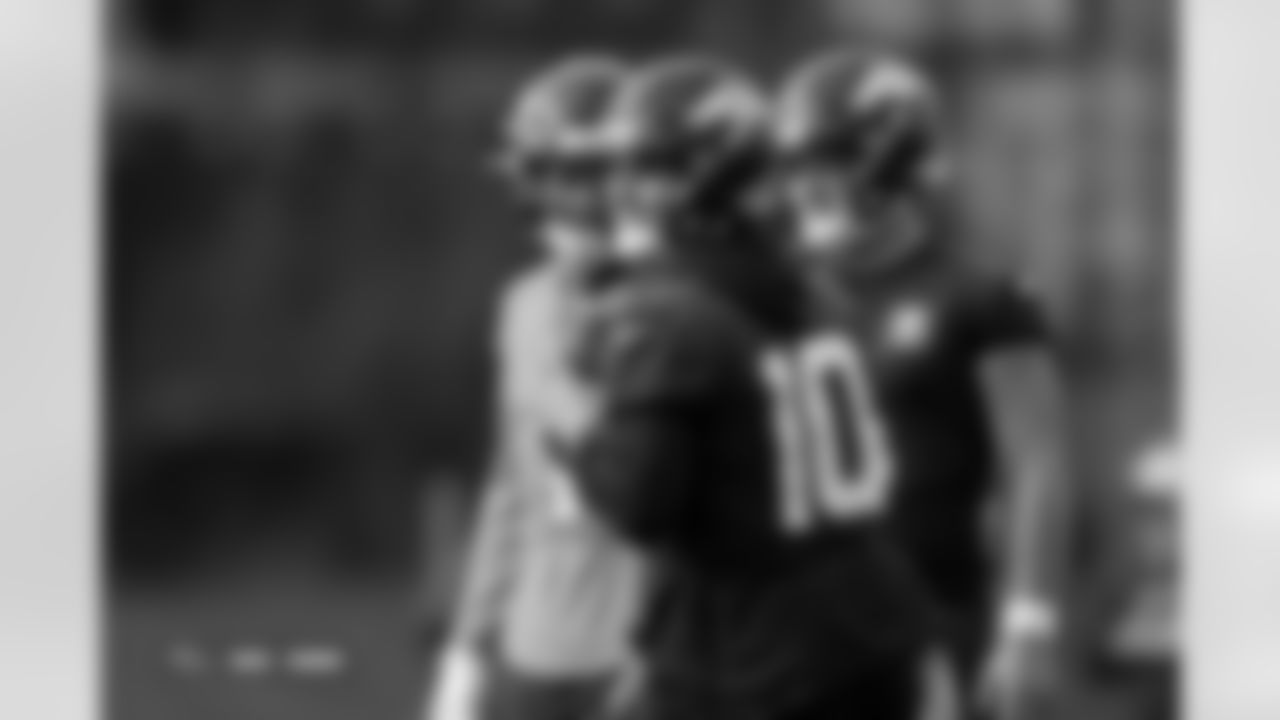 Bo Nix during practice at Broncos Park Powered by CommonSpirit in Englewood, Colorado on November 12, 2025. Photo by Gabriel Christus / Denver Broncos