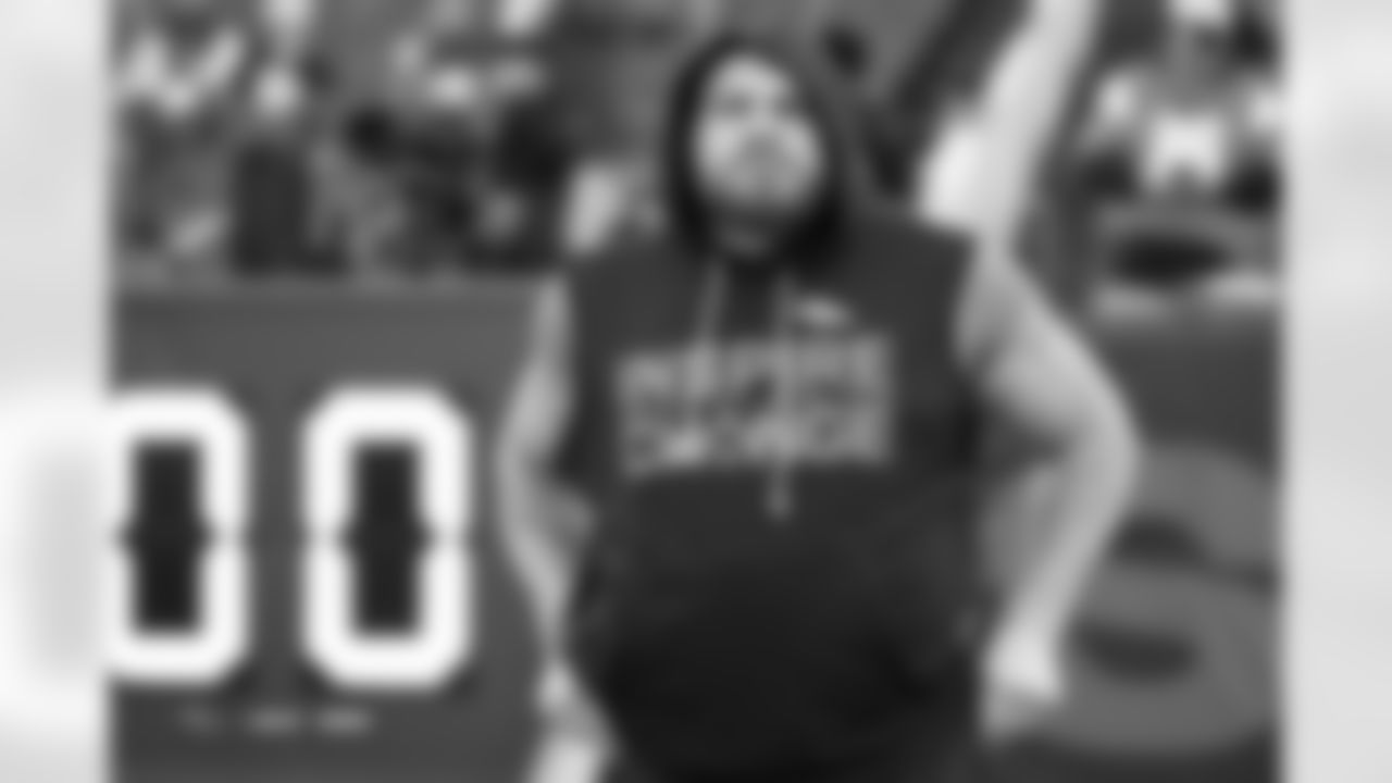 Quinn Meinerz (77) before the Broncos' Week 16 game against the Jacksonville Jaguars at Empower Field at Mile High in Denver, Colorado on December 21, 2025. Photo by Ben Swanson / Denver Broncos