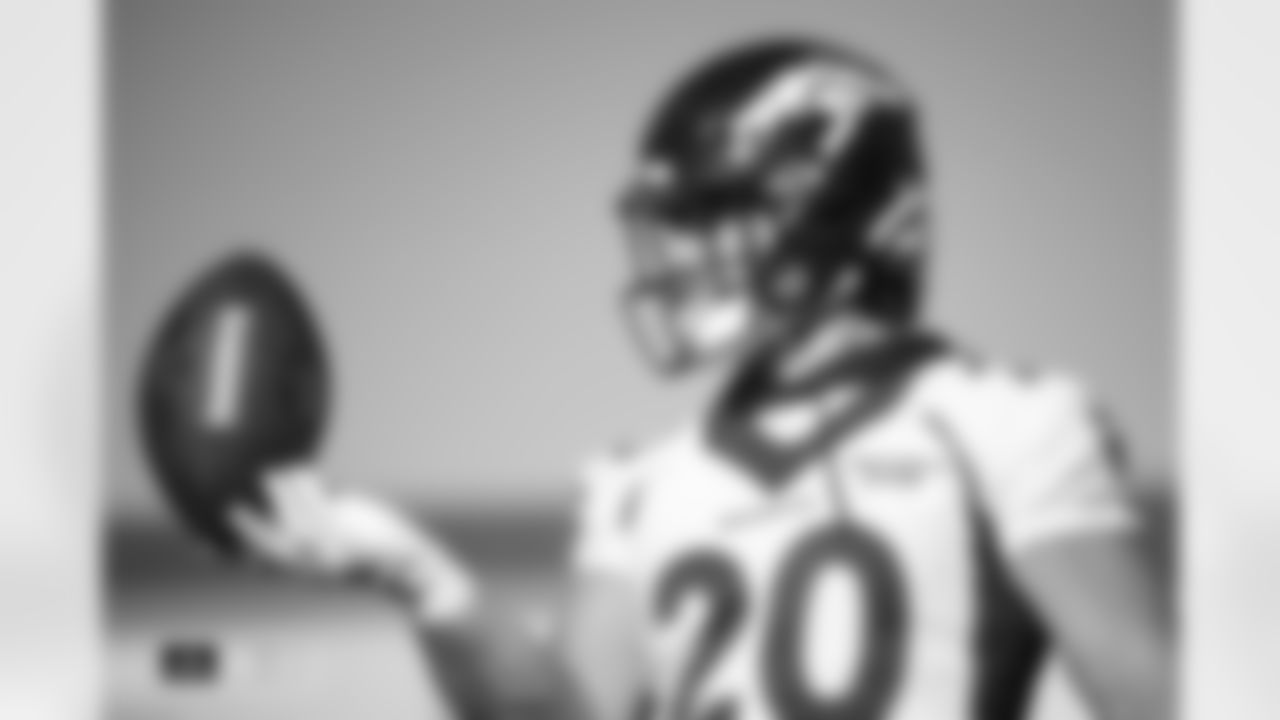 Michael Burton during practice at Centura Health Training Center in Englewood, Colorado on January 3, 2024. Photo by Ben Swanson / Denver Broncos