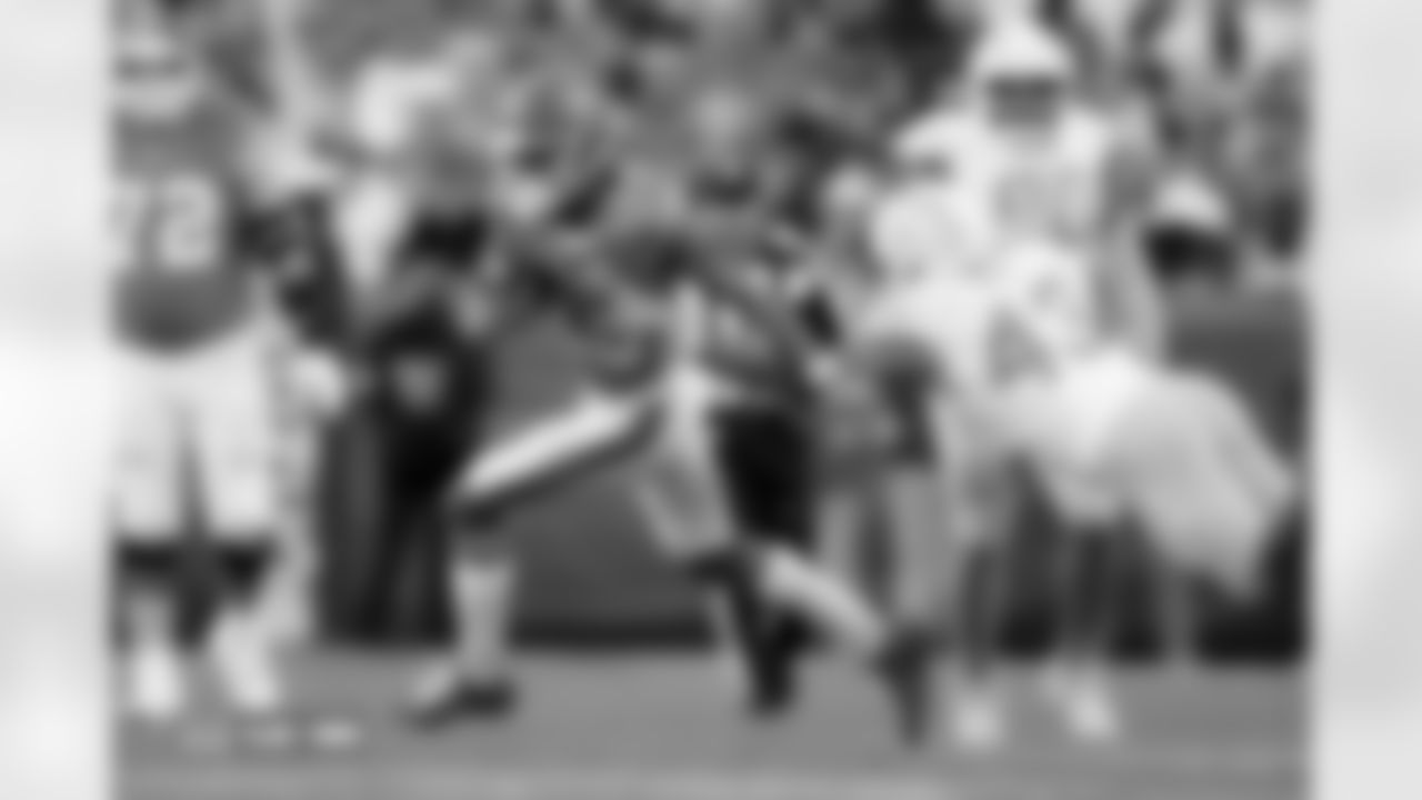 Pat Bryant (13) during the Broncos' Week 18 game against the Los Angeles Chargers at Empower Field at Mile High in Denver, Colorado on January 4, 2026. Photo by Gabriel Christus / Denver Broncos