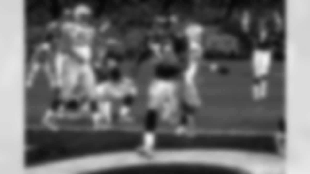 Most Rushing Touchdowns, Game
3 – Terrell Davis vs. Green Bay in Super Bowl XXXII on Jan. 25, 1998
