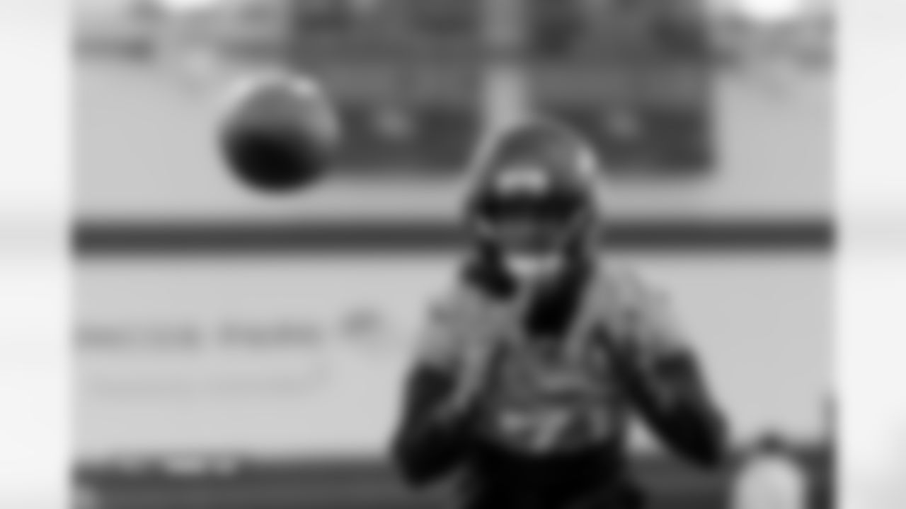 Kris Abrams-Draine during practice on Wednesday, December 3, 2025 at Broncos Park Powered by CommonSpirit in Englewood, Colorado.
Photo by Gabriel Christus / Denver Broncos