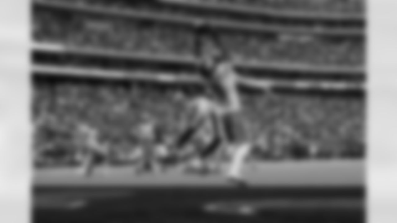 Denver Broncos wide receiver Troy Franklin (11) catches a pass for a two-point conversion during the Broncos' Week 9 game against the Houston Texans at NRG Stadium in Houston, Texas on November 2, 2025. Photo by Gabriel Christus / Denver Broncos