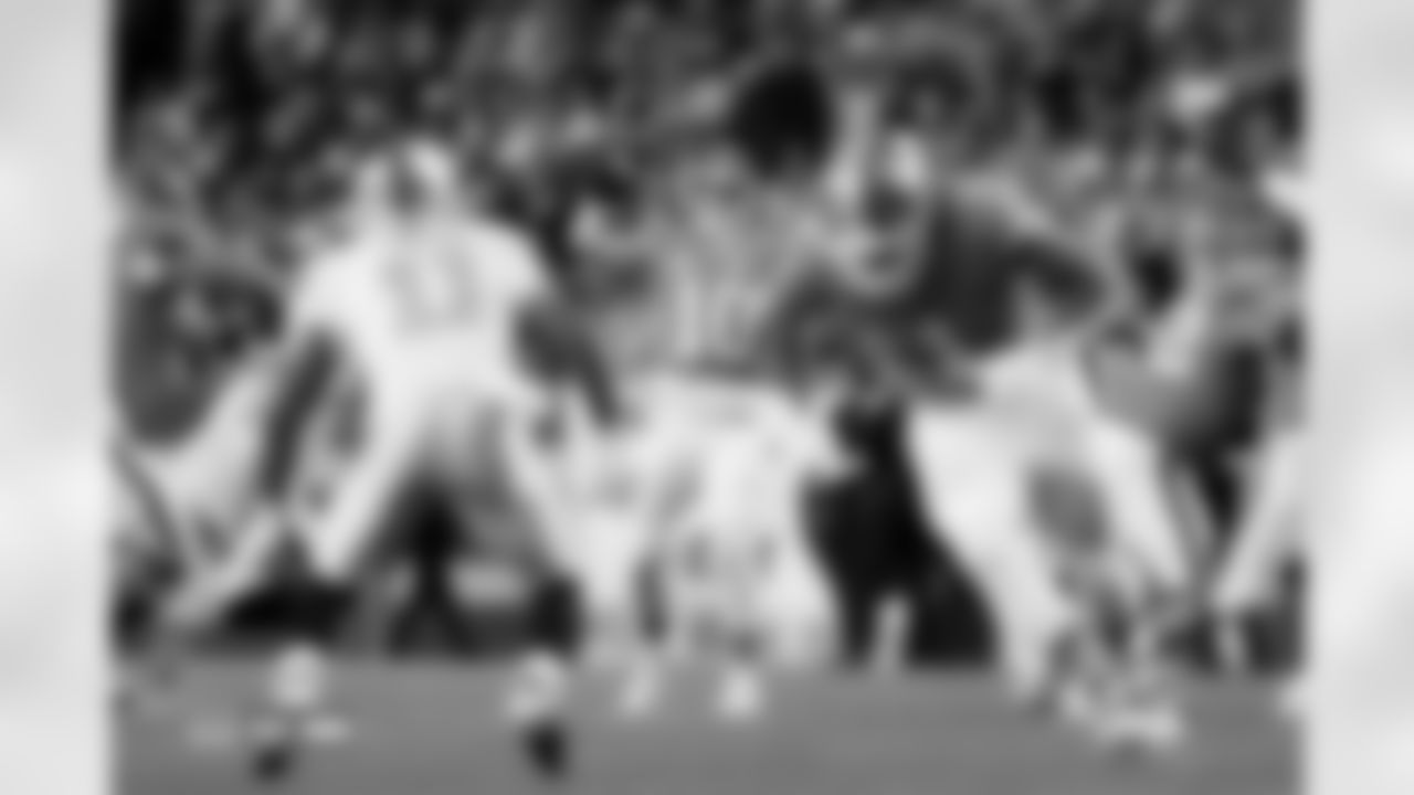 Bo Nix (10) before the Broncos' Week 10 game against the Las Vegas Raiders at Empower Field at Mile High in Denver, Colorado on November 6, 2025. Photo by Ben Swanson / Denver Broncos