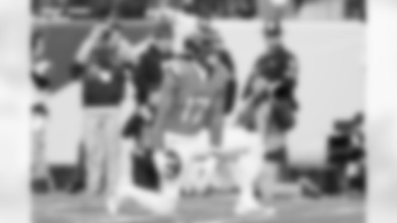 Lil'Jordan Humphrey (17) during the Broncos' Divisional Round playoff game against the Buffalo Bills at Empower Field at Mile High in Denver, Colorado on January 17, 2026. Photo by Gabriel Christus / Denver Broncos